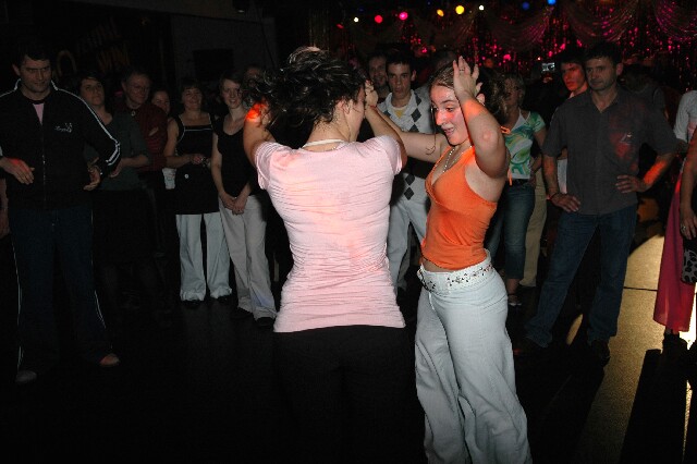min 2007 11 10 fous swing 217